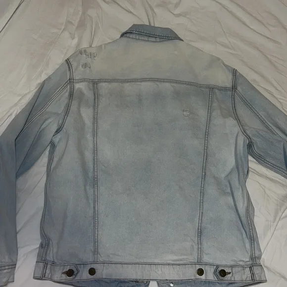 Jean jacket - Picture 3 of 3